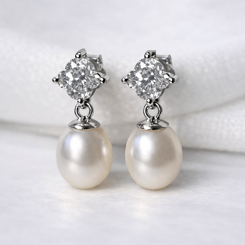 Pearl Drop Hoop – øredobber med ferskvannsperle