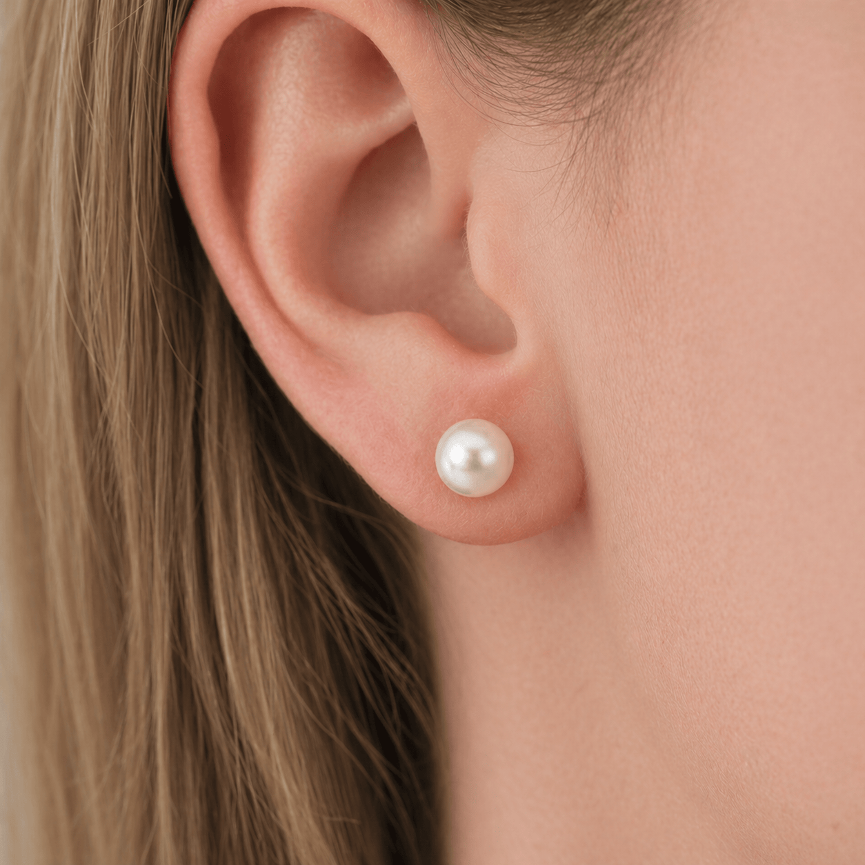 Freshwater pearl earrings in 925 sterling silver (7–8 mm)