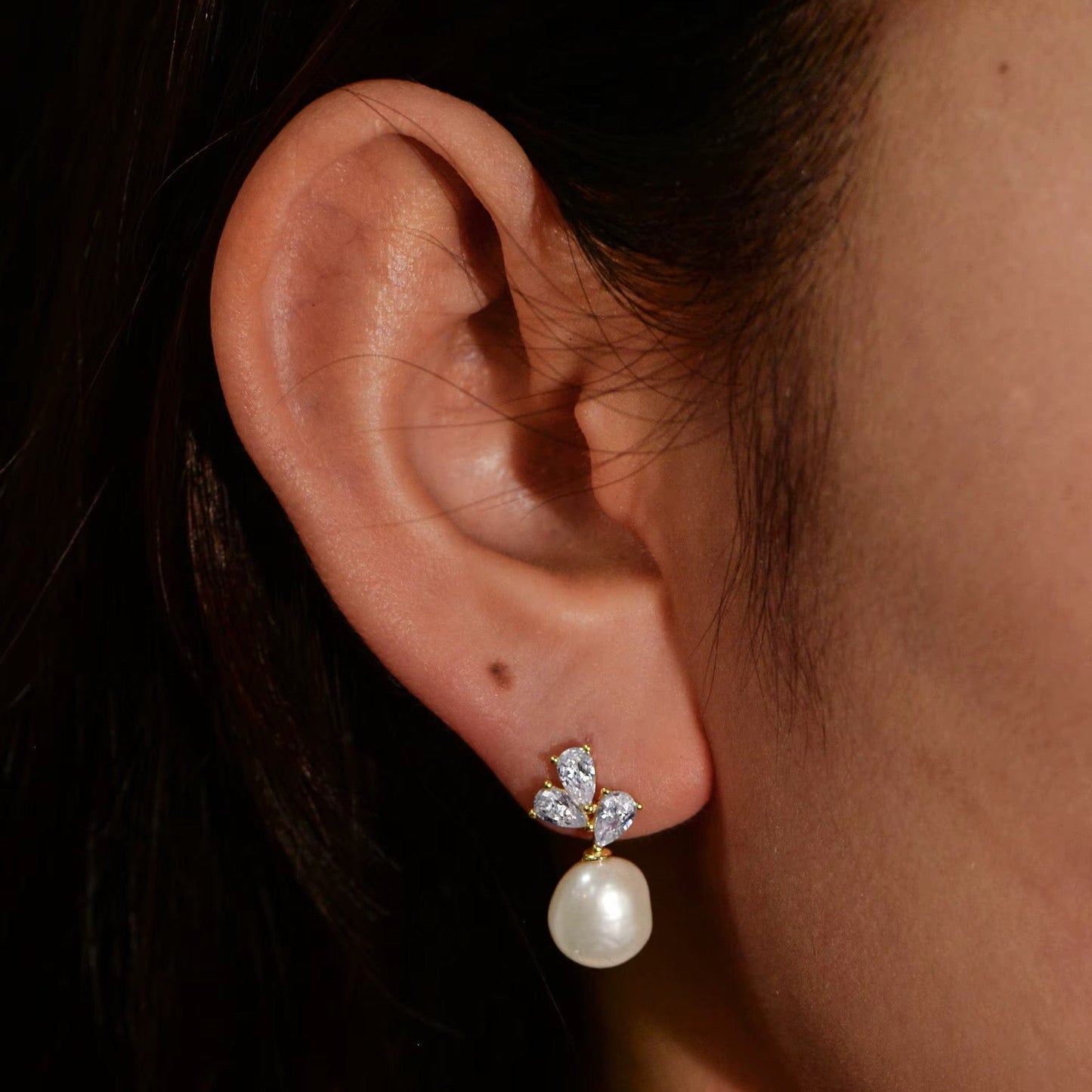 Perleøredobber 925 sølv med steiner – ekte ferskvannsperle